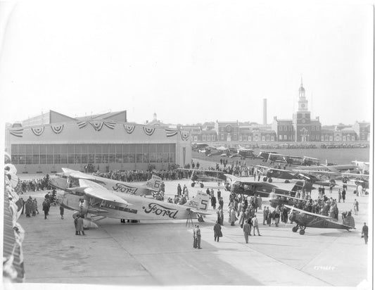 FordAirport 1930 0001-7795