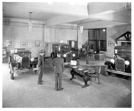 FordShowroom 1931 0001-7816