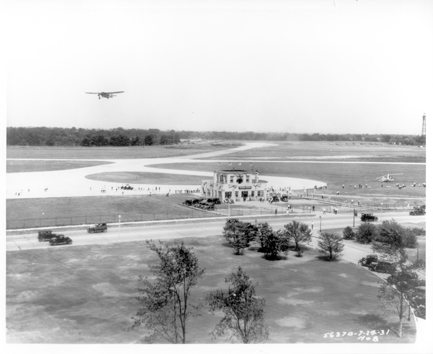 FordAirport 1931 0001-7820