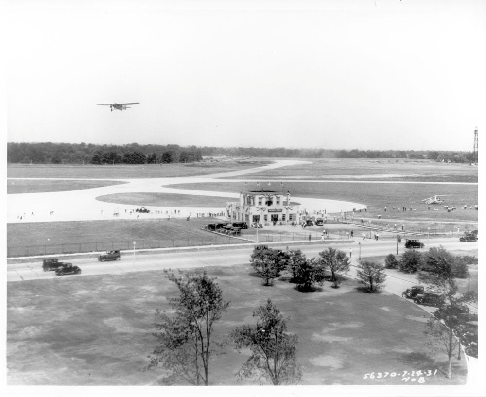  FordAirport 1931  0001-7820