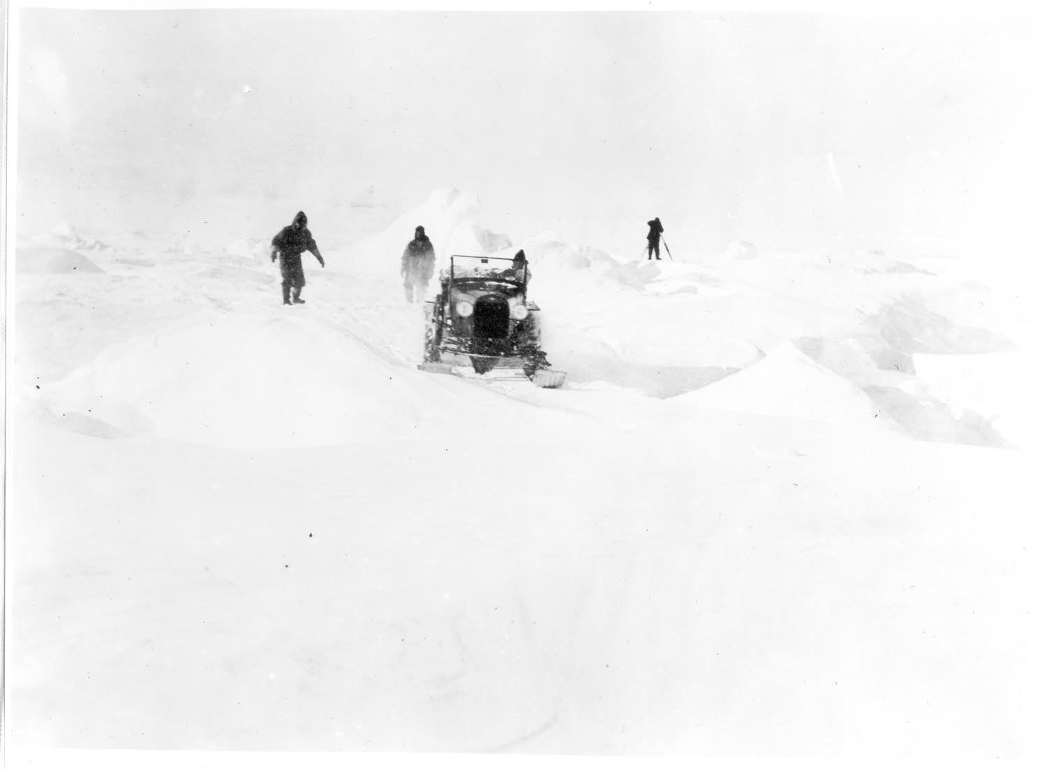 ByrdAntarcticExp io 0001-7975