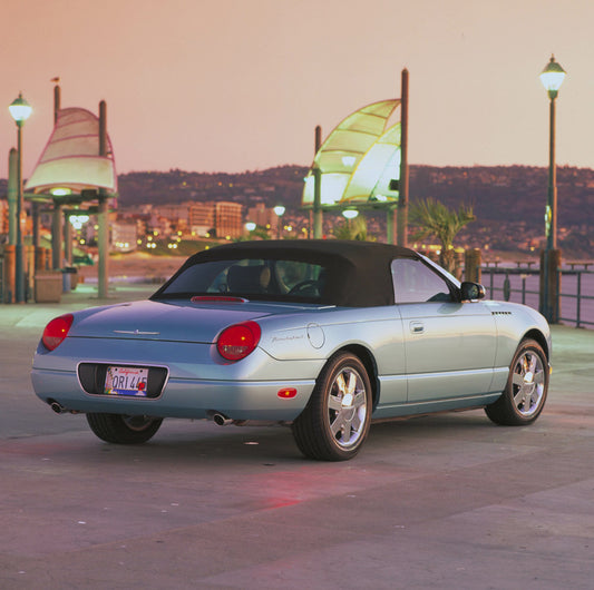 2002 Ford Thunderbird 0002-1437