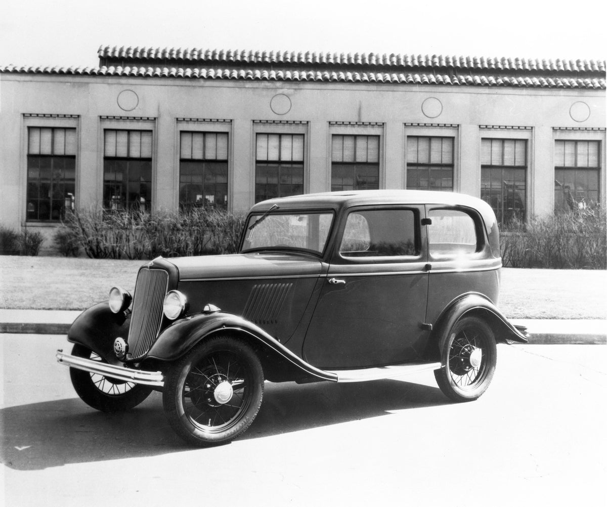 1933 Ford Popular 8hp Scenic Shot 0033-0006