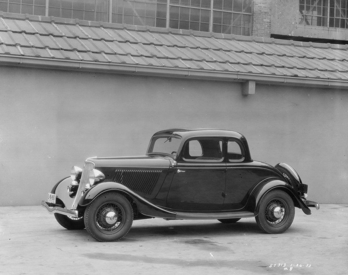 1933 Ford Five Window Coupe 0033-0009