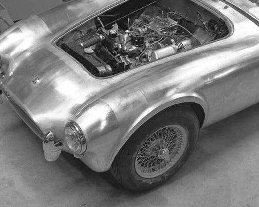 1962 COBRA CSX2000 INITIAL CALIFORNIA ASSEMBLY — Shelby American photo credit Dave Friedman