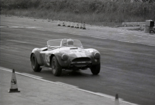 1964 Cobra number 98 on track — Nassau — 0064-0018