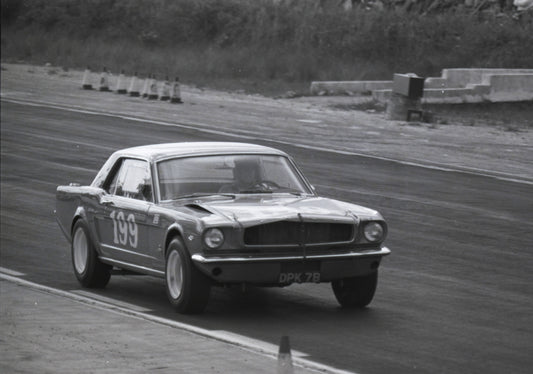 1964 Ford Mustang number 199 on track — Nassau — 0064-0020
