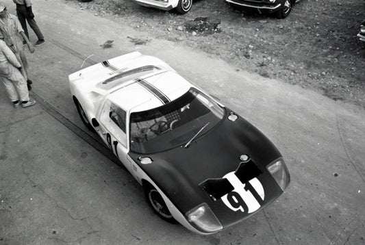 1964 Ford GT40 number 91 overhead view — Nassau — 0064-0035