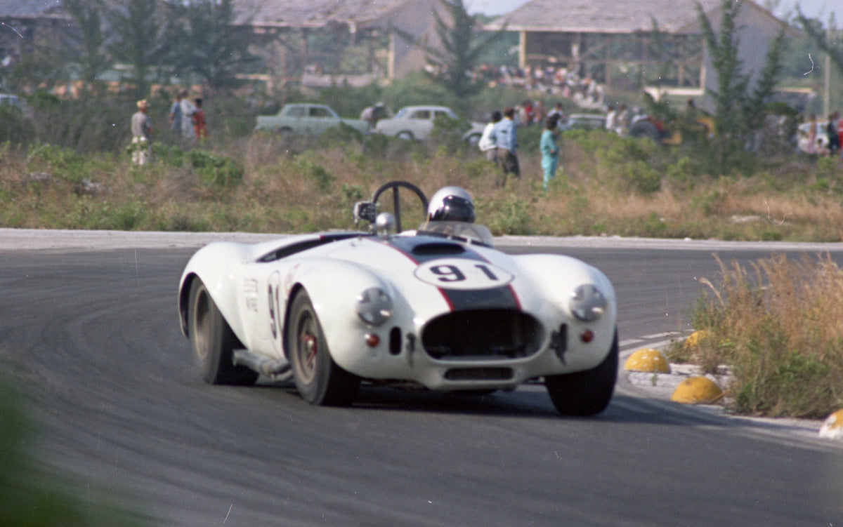 1965 Cobra number 9 racing — Nassau — 0065-0008
