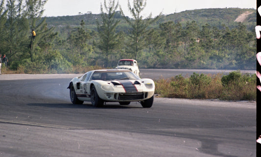 1965 Ford GT40 number 92 at speed — Nassau — 0065-0021