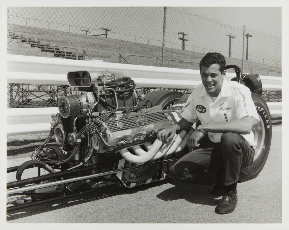 1967 — Don Prudhomme with Ford Dragster, Riverside International Raceway, April 1967 — Fordimages 0067-0022; source THF235079