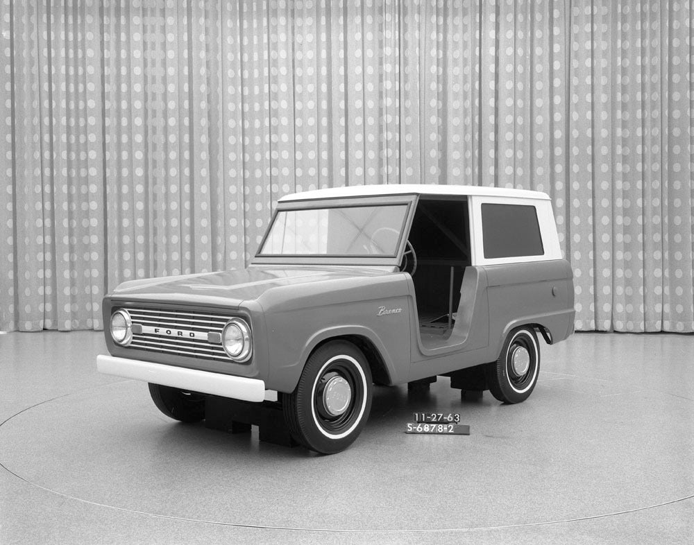 301 Bronco Gen 1 1966 MY S 6878 2 ford images 0144-0302