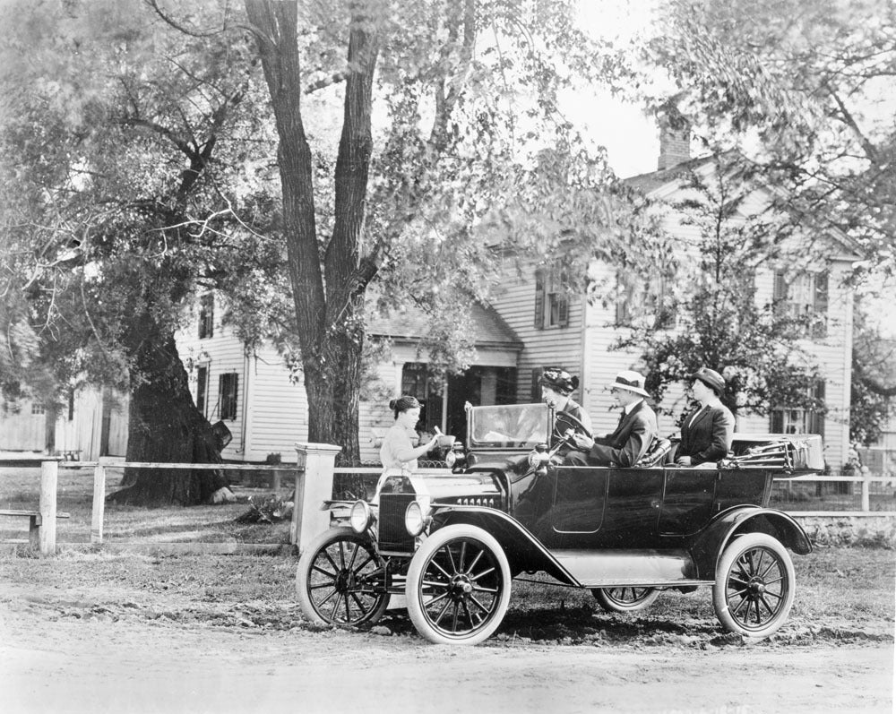 1915 Ford Model T at John Ford home neg 4502 0144-0433