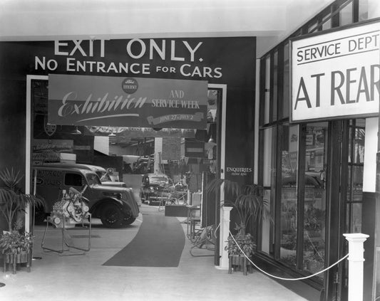 1948 Service week at Central Motor Co Leicester neg UK 74E89 0144-0470