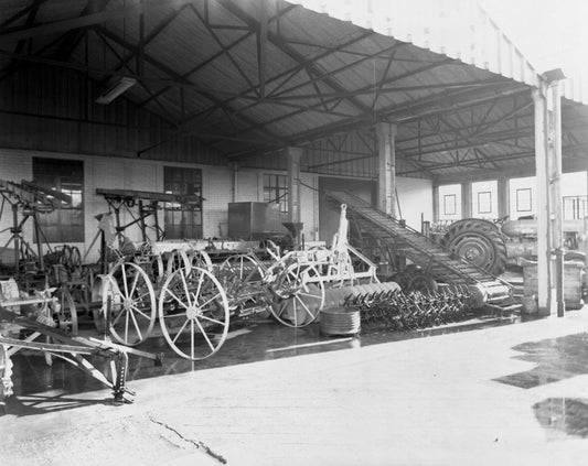 1954 Wilders of Reading neg UK 74x72 0144-0626