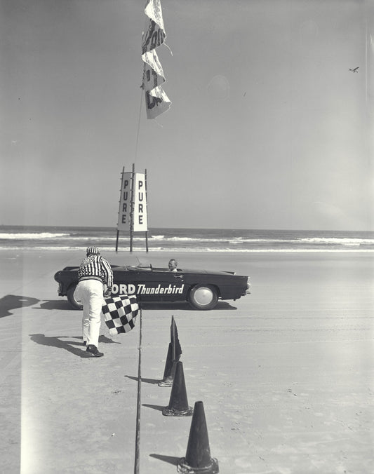 1956 Speed Trials Daytona Florida Driver Chuck Daigh in the Ford Sponsored stripped down Thunderbird 0144-0725