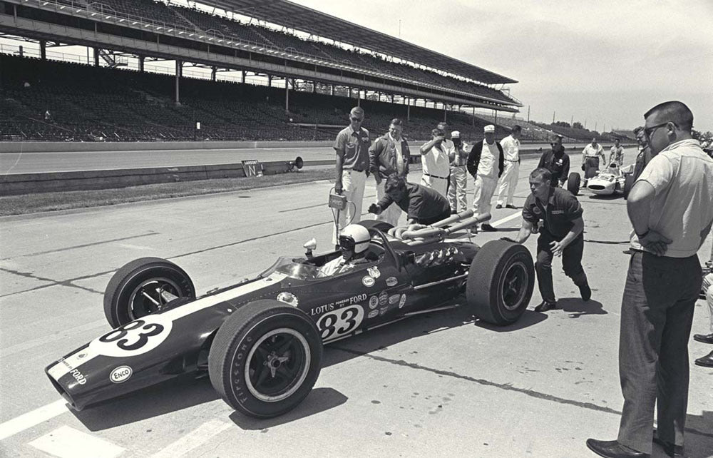 1965 Indianapolis 500 Indiana Jim Clark in the pits CD 0554 3252 2846 22 0144-0892