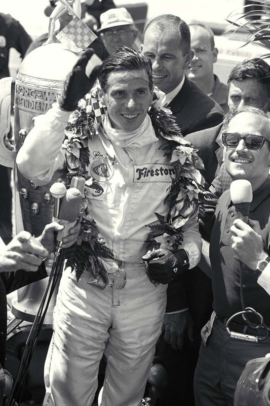 1965 Indianapolis 500 Indiana Jim Clark in victory lane CD 0777 3292 1366 23 0144-0896