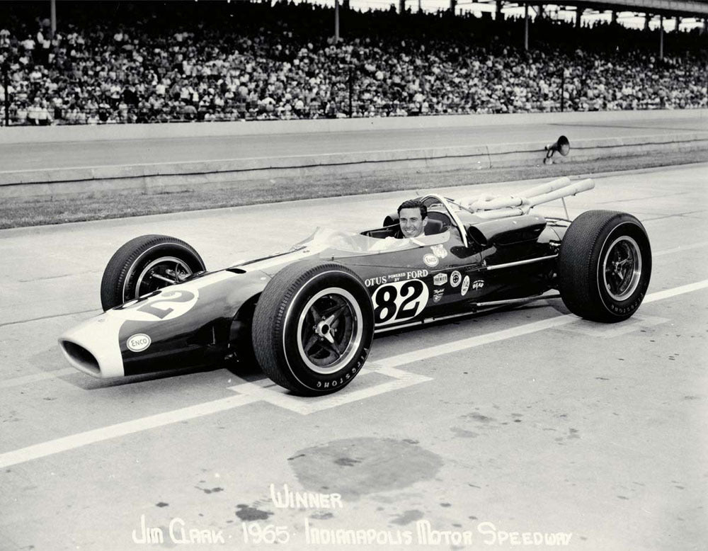 1965 Indianapolis Speedway Qualification Day Indiana Jim Clark sitting in the Lotus Ford CD 0054 3221 1052 1 0144-0914