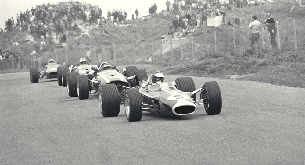 1967 Dutch Grand Prix Netherlands Jim Clark Lotus 49 Ford and the pack CD 0554 3252 2911 2 0144-1013