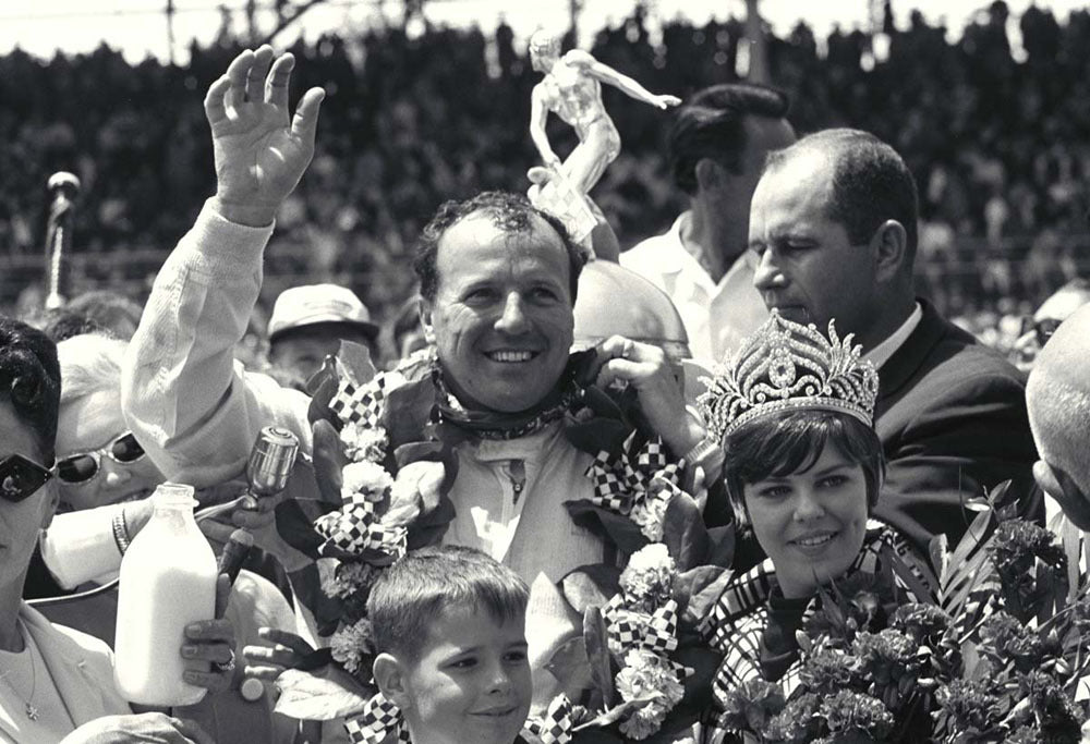 1967 Indianapolis 500 Indiana AJ Foyt in Victory Lane CD 0554 3252 2847 16 0144-1025