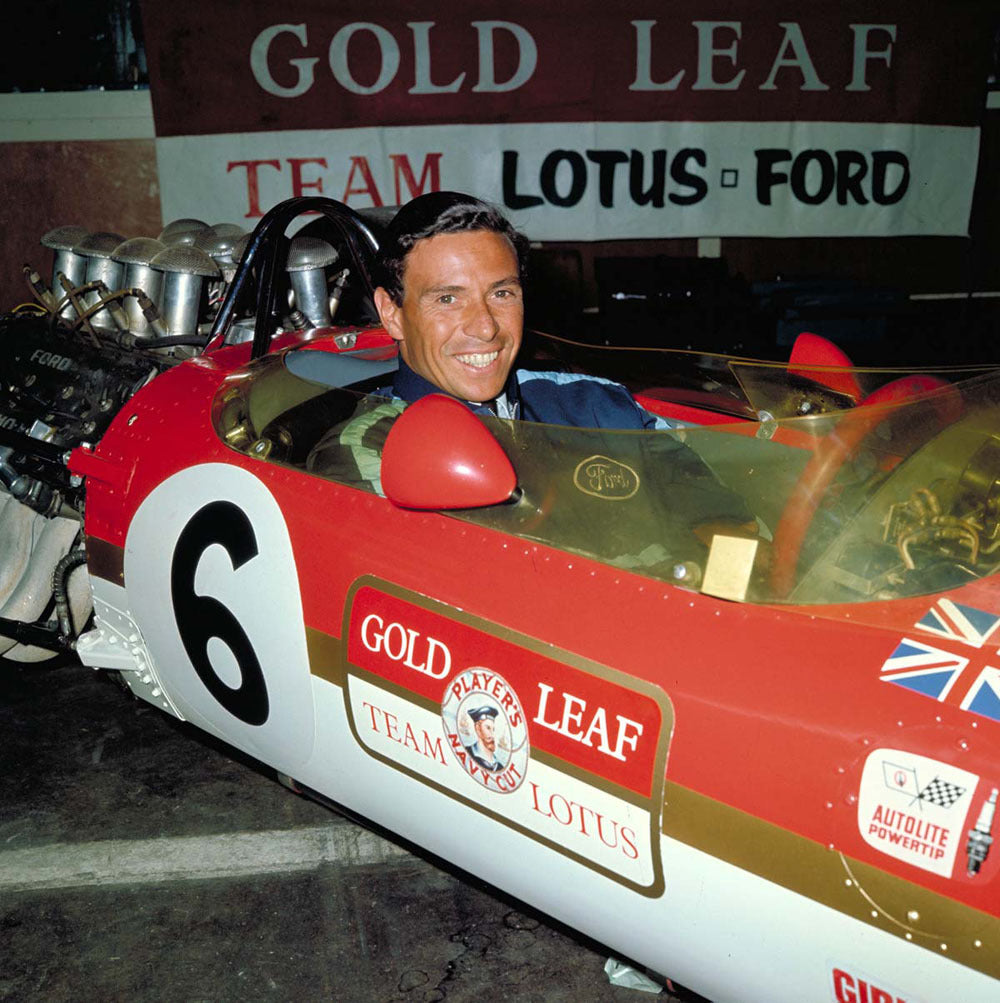 1968 Tasman Series New Zealand Jim Clark wins the Lady Wigram Trophy in his Lotus 49 Ford CD 0777 3292 0624 0144-1061