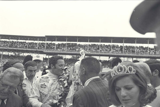 1969 Indianapolis 500 Indiana Mario Andretti in victory lane CD 0554 3252 4322 5 0144-1081