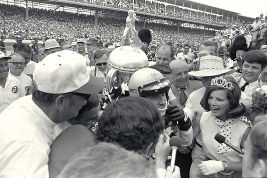 1969 Indianapolis 500 Indiana Mario Andretti in victory lane CD 0554 3252 4322 13 0144-1083