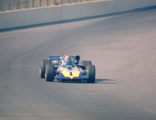 1971 Indianapolis 500 Indiana Al Unser in his turbo Ford powered Parnelli Colt CD 0777 3292 4627 3 0144-1162