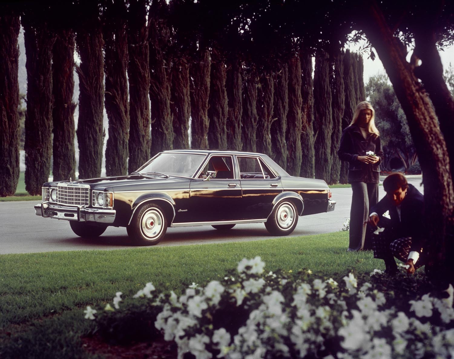 1975 Ford Granada four door neg CN9000 8 0144-1272 – Fordimages