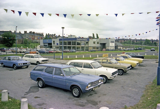 1977 Dealerships Knutsford Motors Birmingham neg 614 4 0144-1299