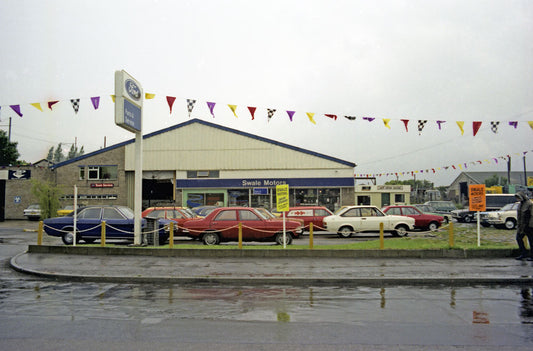 1977 dealerships Perrys neg 548 13 0144-1302