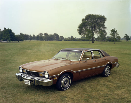 1977 Ford Maverick four door neg CN13504 017 0144-1311