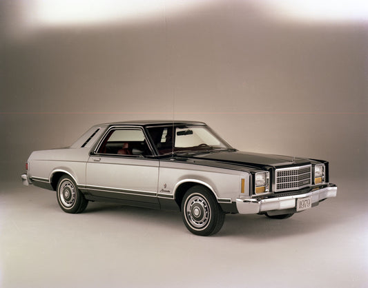 1979 Ford Granada Ghia two door neg CN26000 012 0144-1381