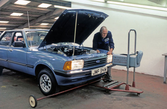 1980 Dealerships Allen of Romford neg 820 4 0144-1433