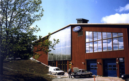 2013 Greenzone Ford Dealership Umea, Sweden 0144-1578