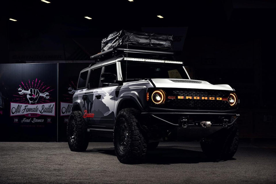 1016 Ford Bronco All Female Build SEMA Businesswomens Association 2022 0144-1872