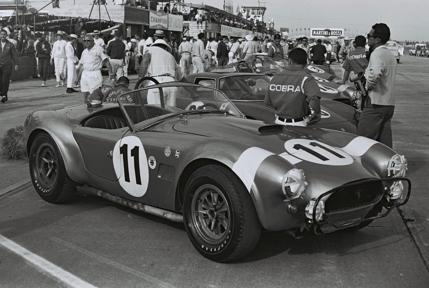 Sebring 12 Hr 03 64 0229 0144-1880