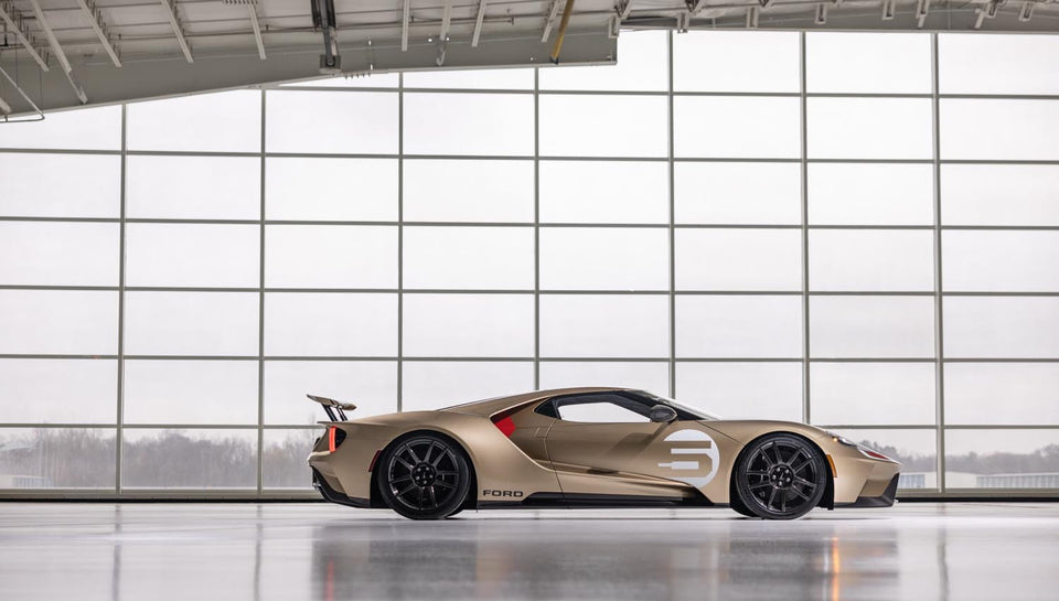 2022 Ford GT   0144-1942