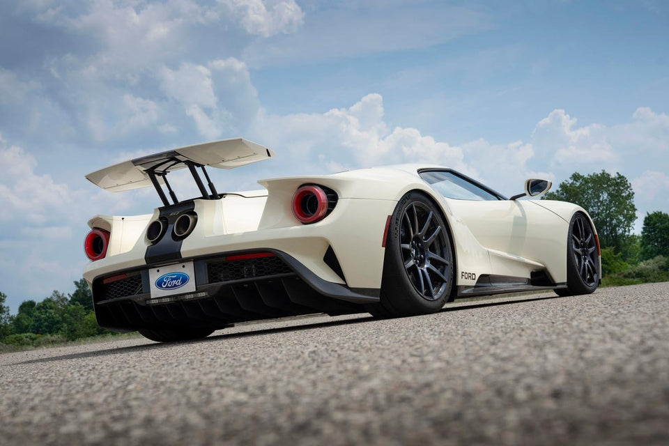 2022 Ford GT ‚Äô64 Heritage Edition 03  0144-2044