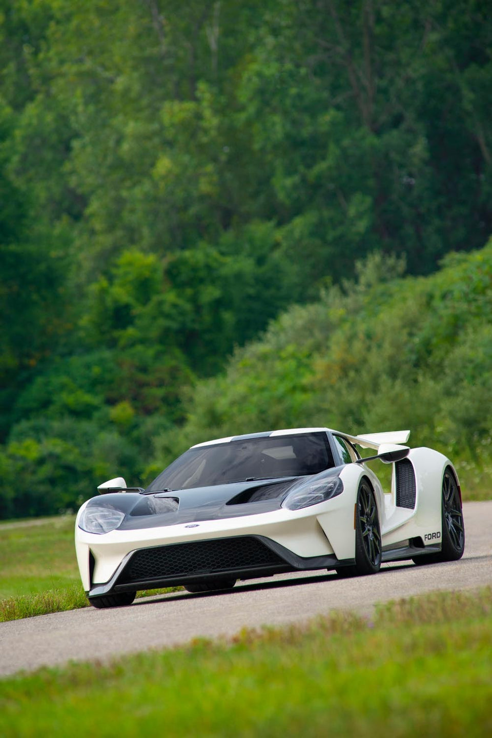 2022 Ford GT ‚Äô64 Heritage Edition 15  0144-2056