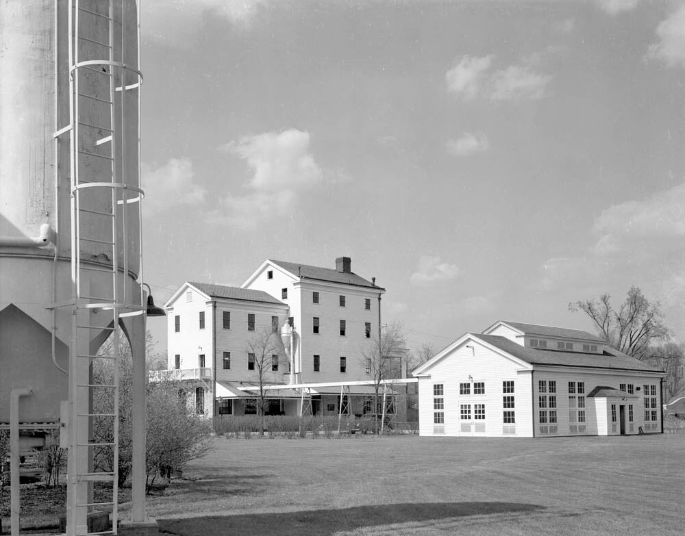 1941 Ford Saline Plant Saline MI  28993 0144-2140