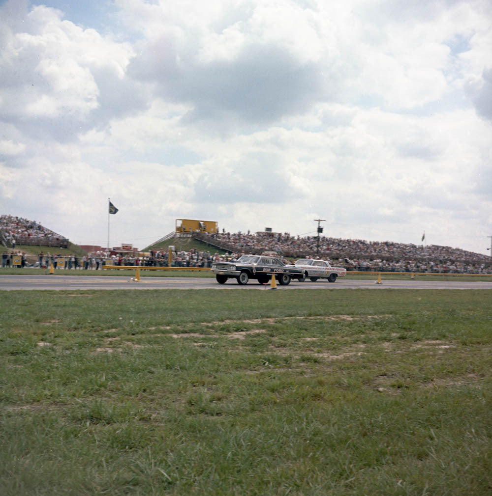 1963 Apr Indy 1963 Ford super stock  CN2093-46 0144-2152