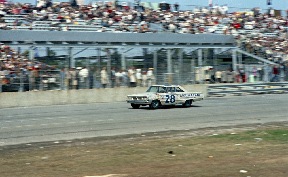 1964 Feb Daytona 500 1964 Ford F Lorenzen  CN2646-141 0144-2168