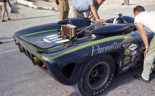 1965 Dec Nassau 1965 Lola T70-Ford Bondurant  CN4230-70 0144-2222