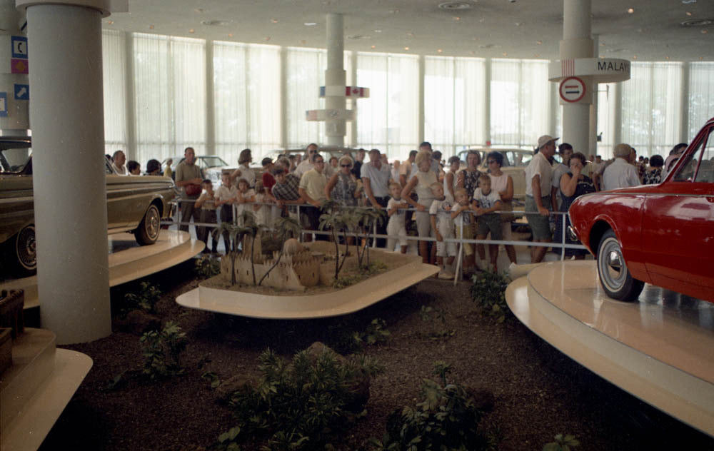 1965 Worlds Fair Ford Exhibit  CN3430-831 0144-2363