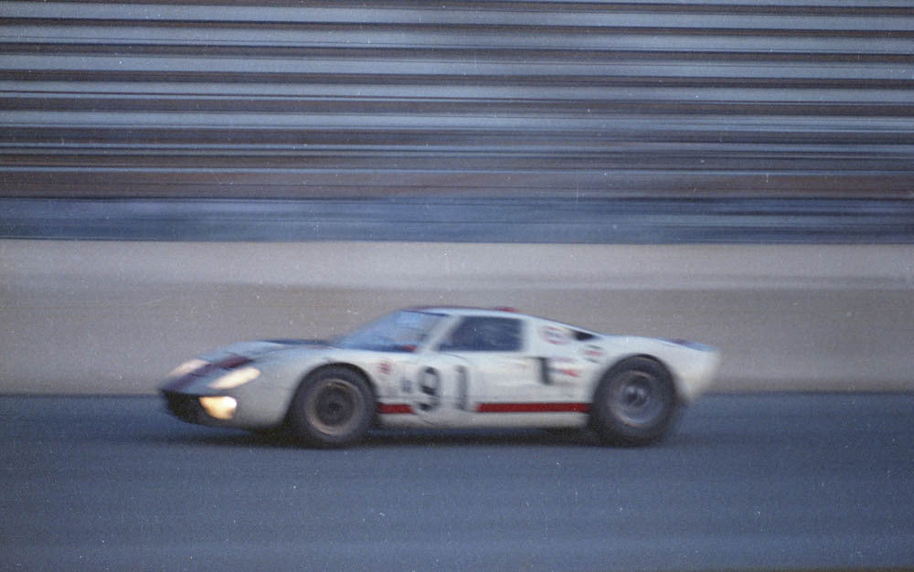 1966 Feb Daytona 1966 Ford GT Mk I  CN4300-92 0144-2407