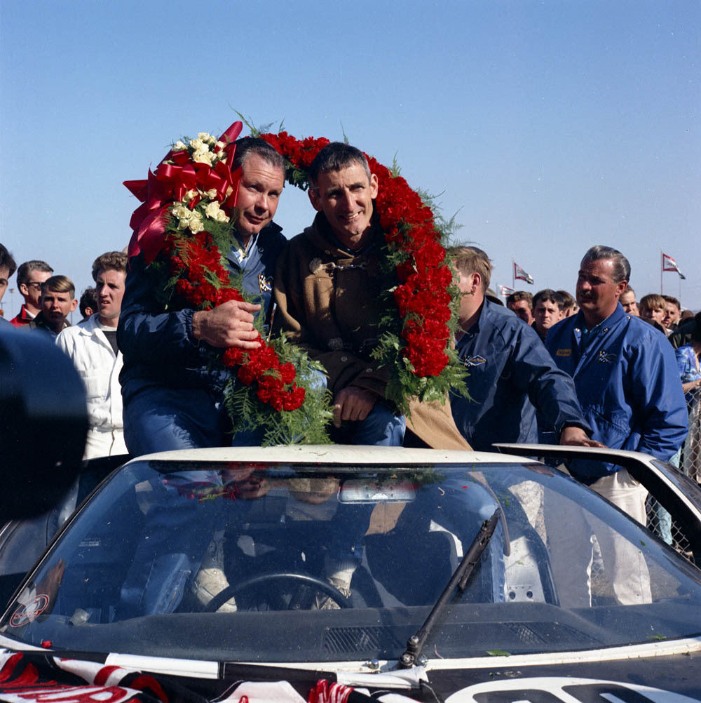 1966 Feb Daytona winners Miles-Ruby and team  CN4300-137 0144-2453