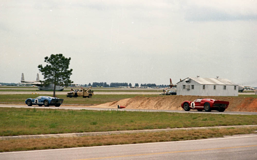 1966 Mar Sebring 1966 Ford GT Mk II Gurney Grant  Miles-Ruby  CN4363-58 0144-2769