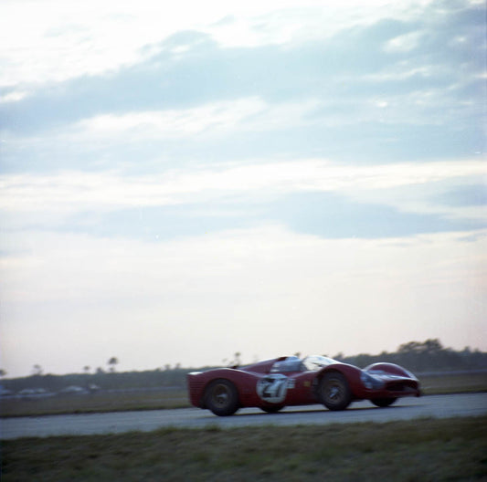 1966 Mar Sebring Ferrari 330 P3  CN4363-15 0144-2777